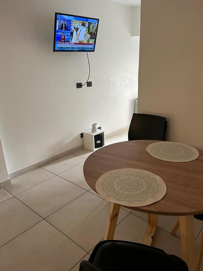 Monoambiente C/ Cochera - La Perla, A 250m De La Playa Apartment *
